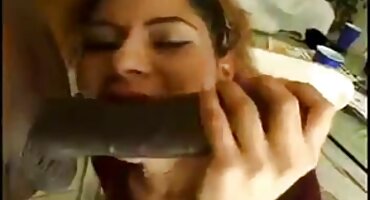 sex trung quôvs Bridget phim sex me va con b squirms và được fucked.